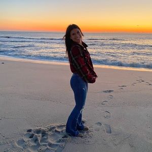 Meet your Posher, Alexa